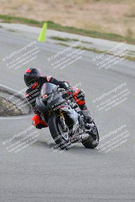 media/Mar-05-2023-TrackXperience (Sun) [[a95d40e56a]]/Group 3/session 2 turn 4/